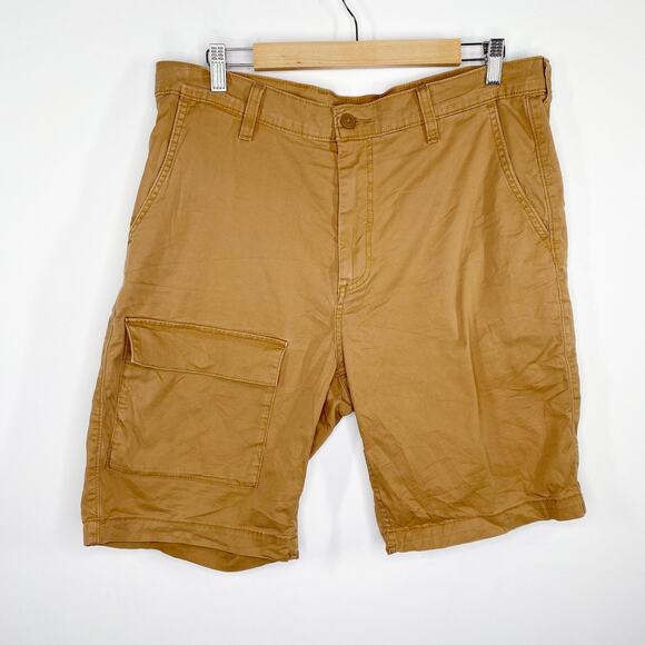 Levi's Marine Patch Desert Boots Neutral Tan Lightweight Shorts Men's Size 34 - Picture 9 of 9